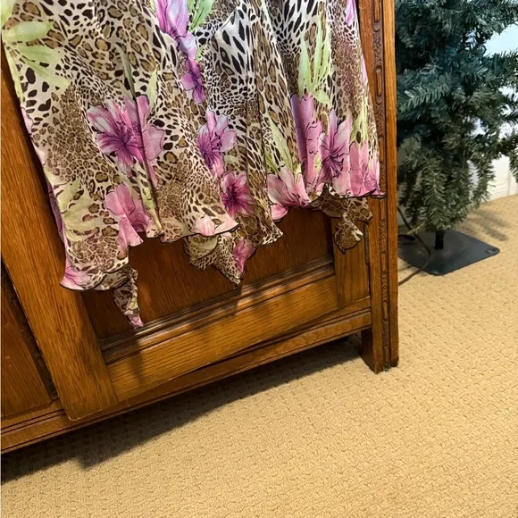 Robbie Bee Vibrant Floral and Leopard Print Dress - Picture 5 of 12